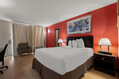 Quality Inn Wayne - Fairfield Area image 11