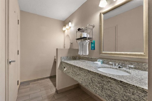 Quality Inn Wayne - Fairfield Area image 32