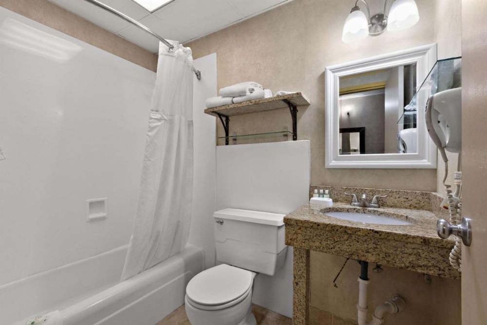 Quality Inn Wayne - Fairfield Area Image 33
