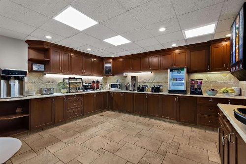 Quality Inn Wayne - Fairfield Area image 41